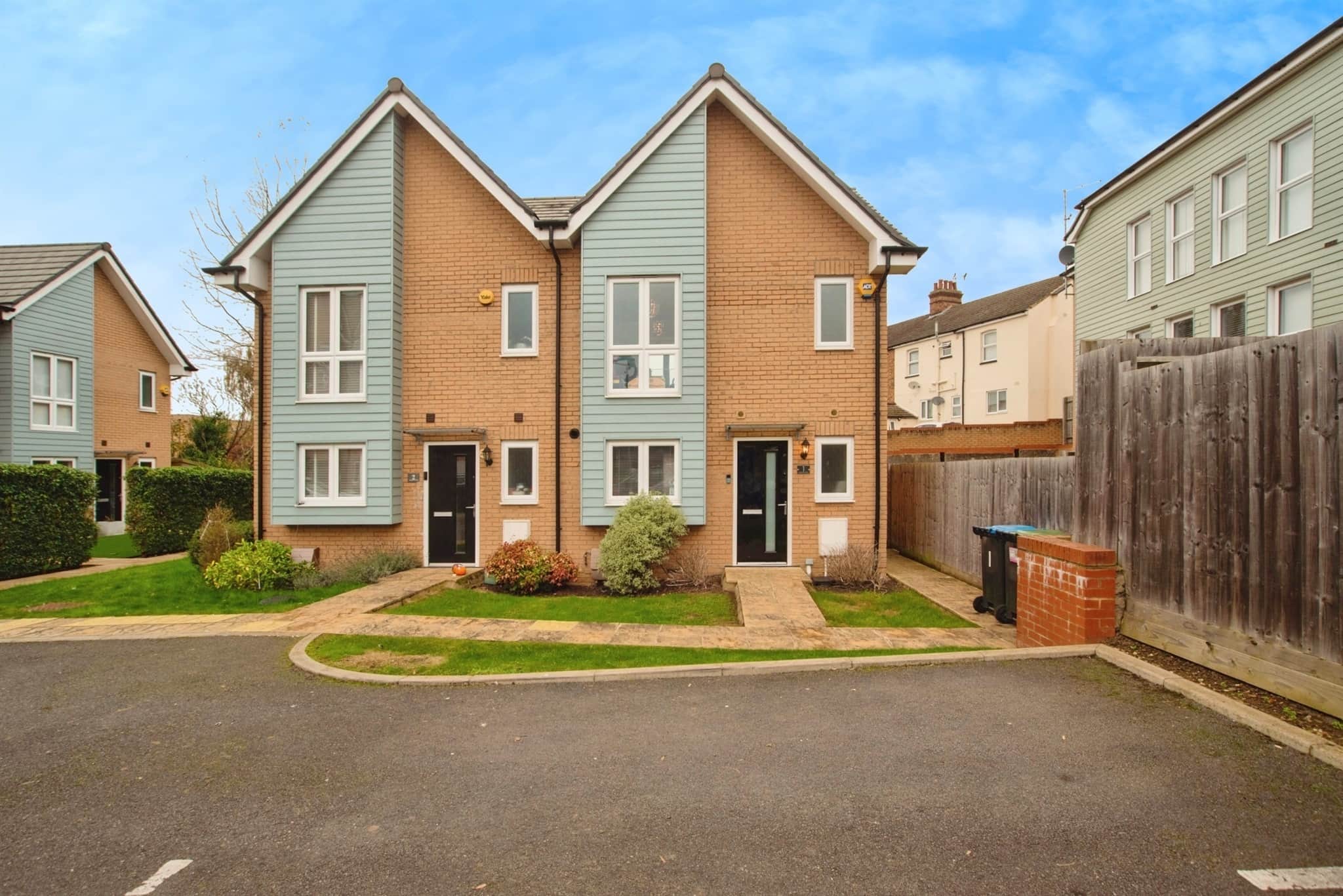 Property photo 1