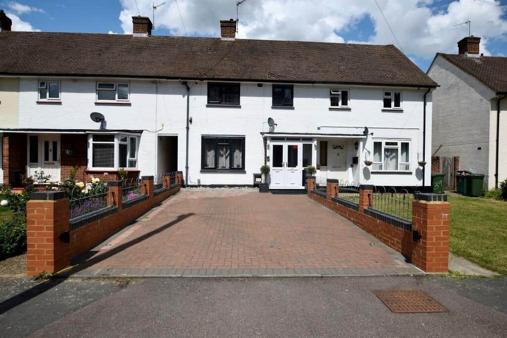 Property photo 0