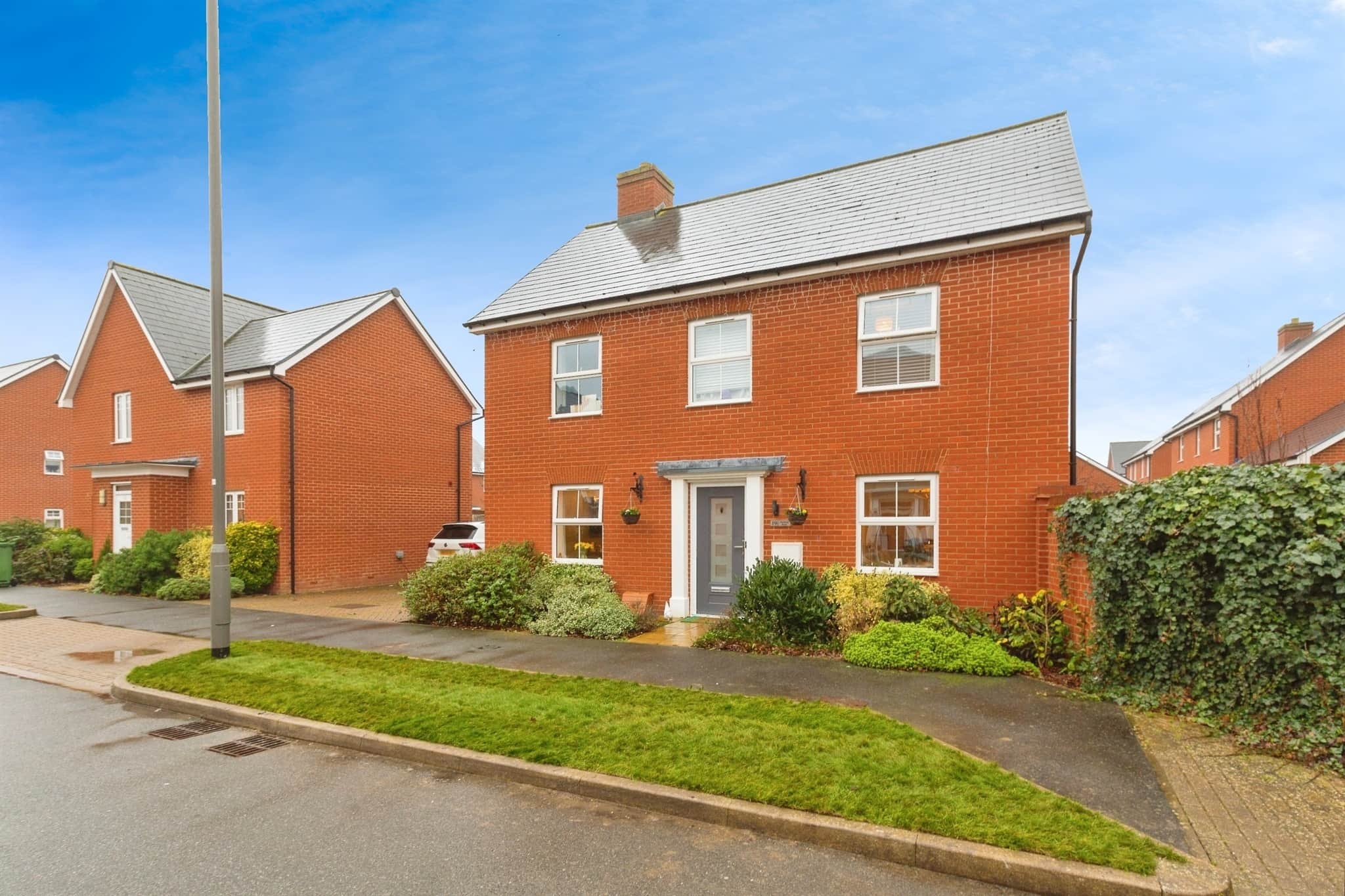 Property photo 0