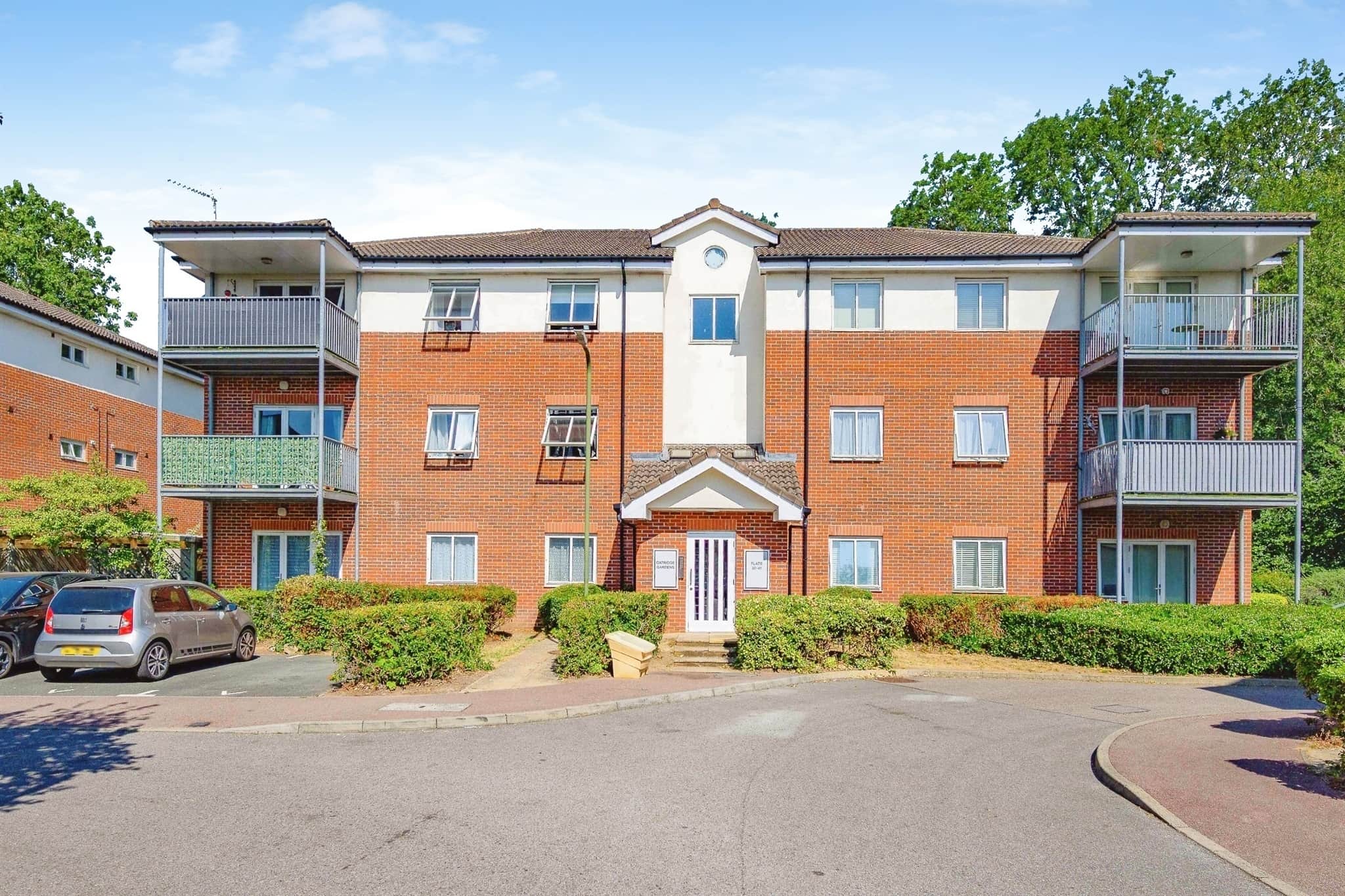Property photo 0