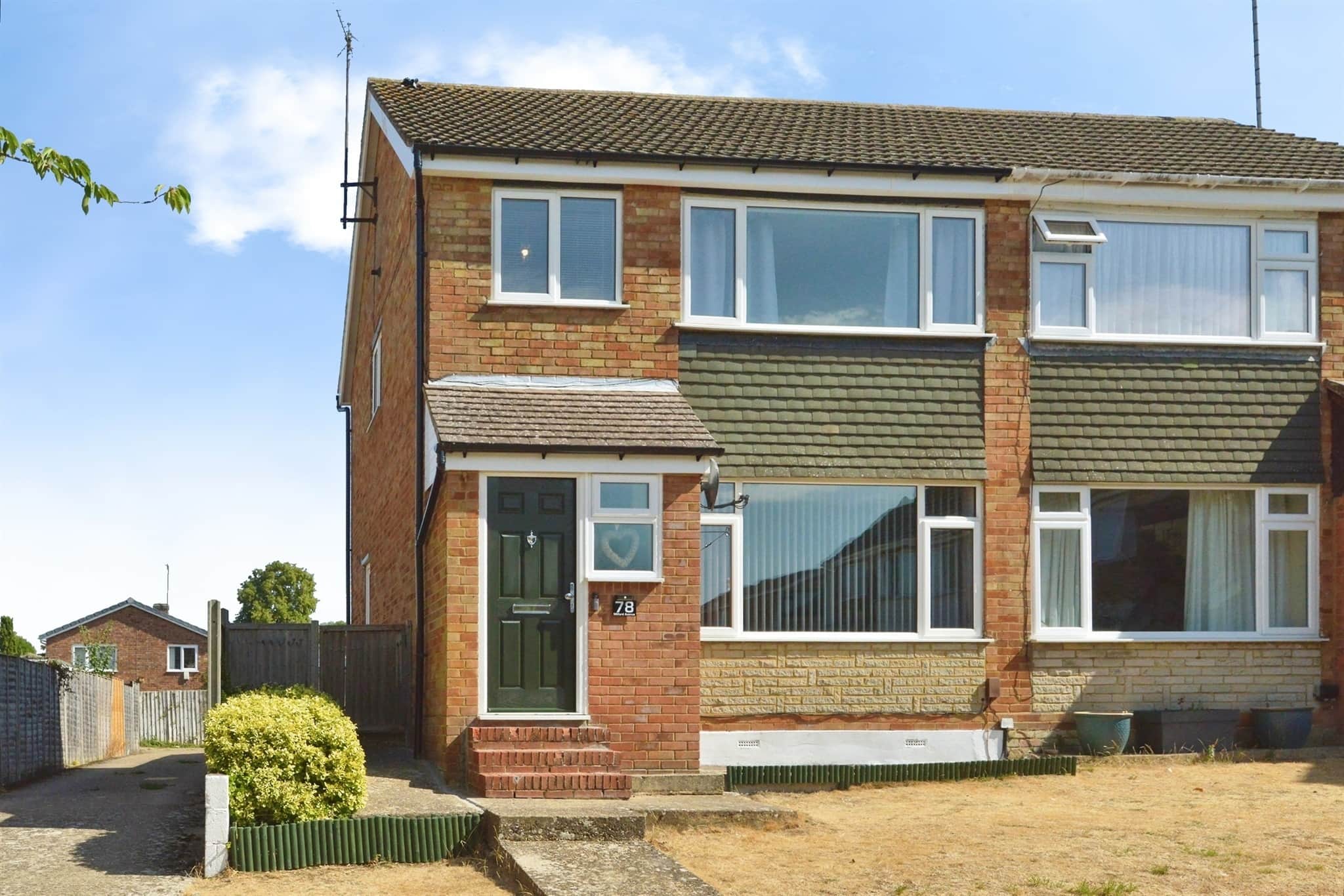 Property photo 0